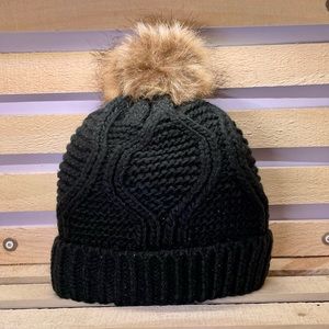 Black knit puffball hat